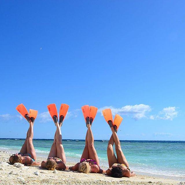 Queensland's tweet photo. PHOTOS: These are our fave #thisisqueensland fan pics this week. Which 1 do you <3 the most? http://t.co/kGIQc790um http://t.co/gys1QUpFsG