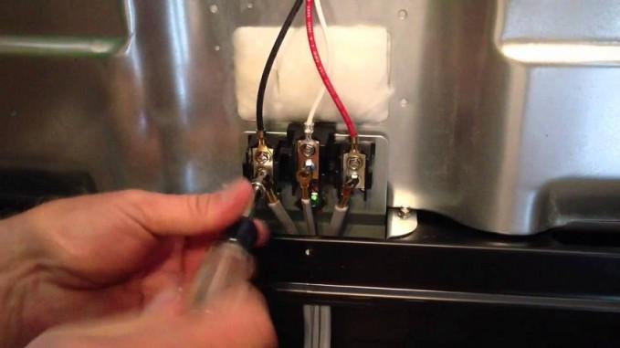 PerthPower's tweet image. Troubleshooting Electrical Problems on Oven Ranges bit.ly/1j8MhVL