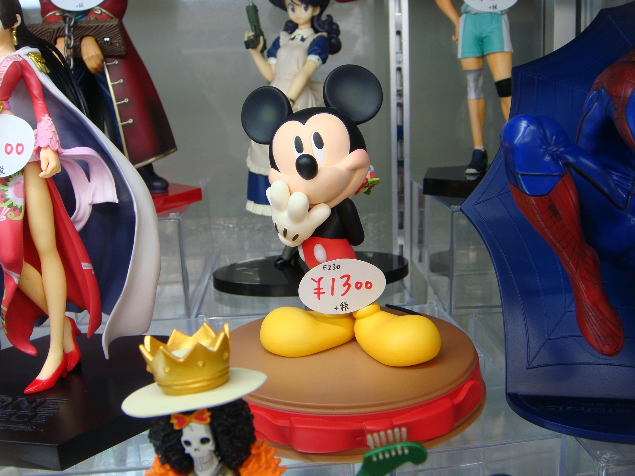 レンタルショーケース Cubestyle E217ケースに入荷 一番くじディズニーオールスターズ ミッキーマウス ハピネスモーメントフィギュア ワンピース Dx王下七武海フィギュア ハンコック 超ワンピーススタイリング エース 銀魂 大江戸武鑑 坂田銀時 Http T Co