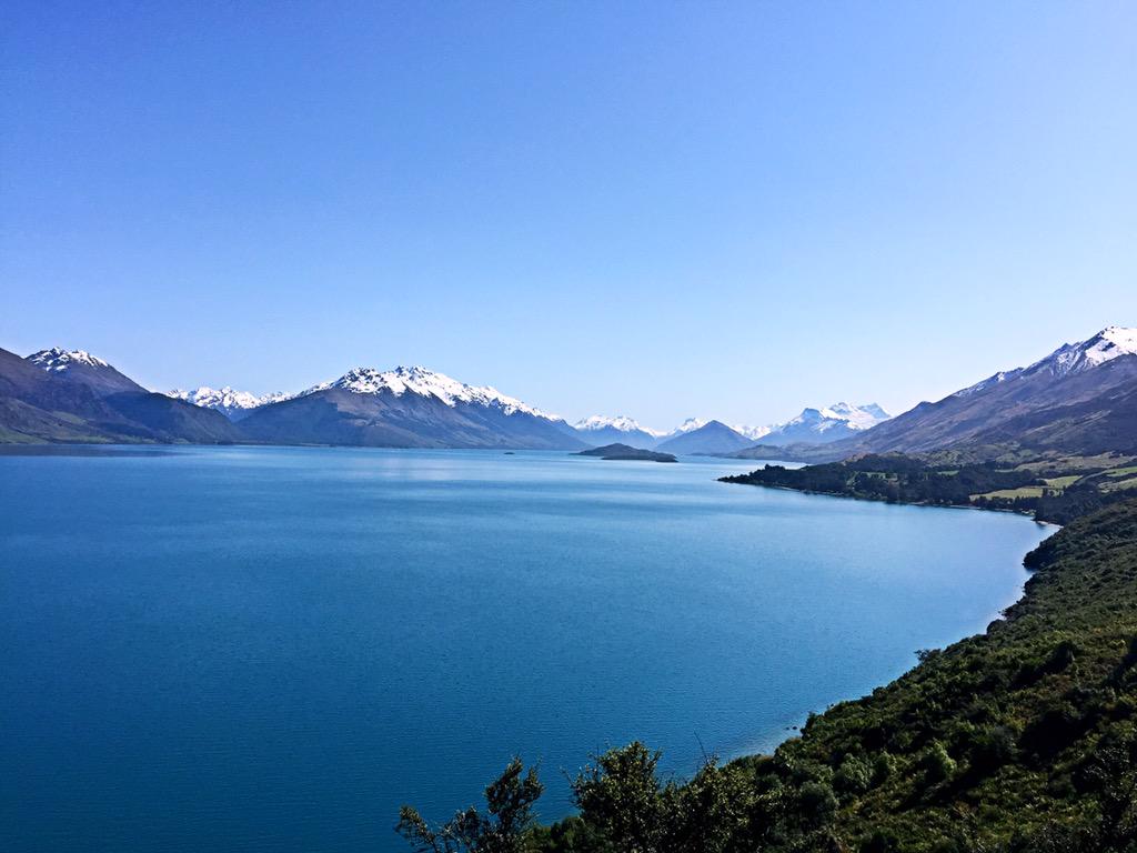 cosplaYuan's tweet photo. @saurabhraajjain A place with good view always without good signal😩Not watched ur drama for days missing u so much😭 http://t.co/IT3681IHUc