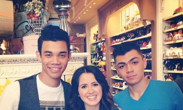 Roshon Fegan  happy birthday !!
Please do your best from now on.    