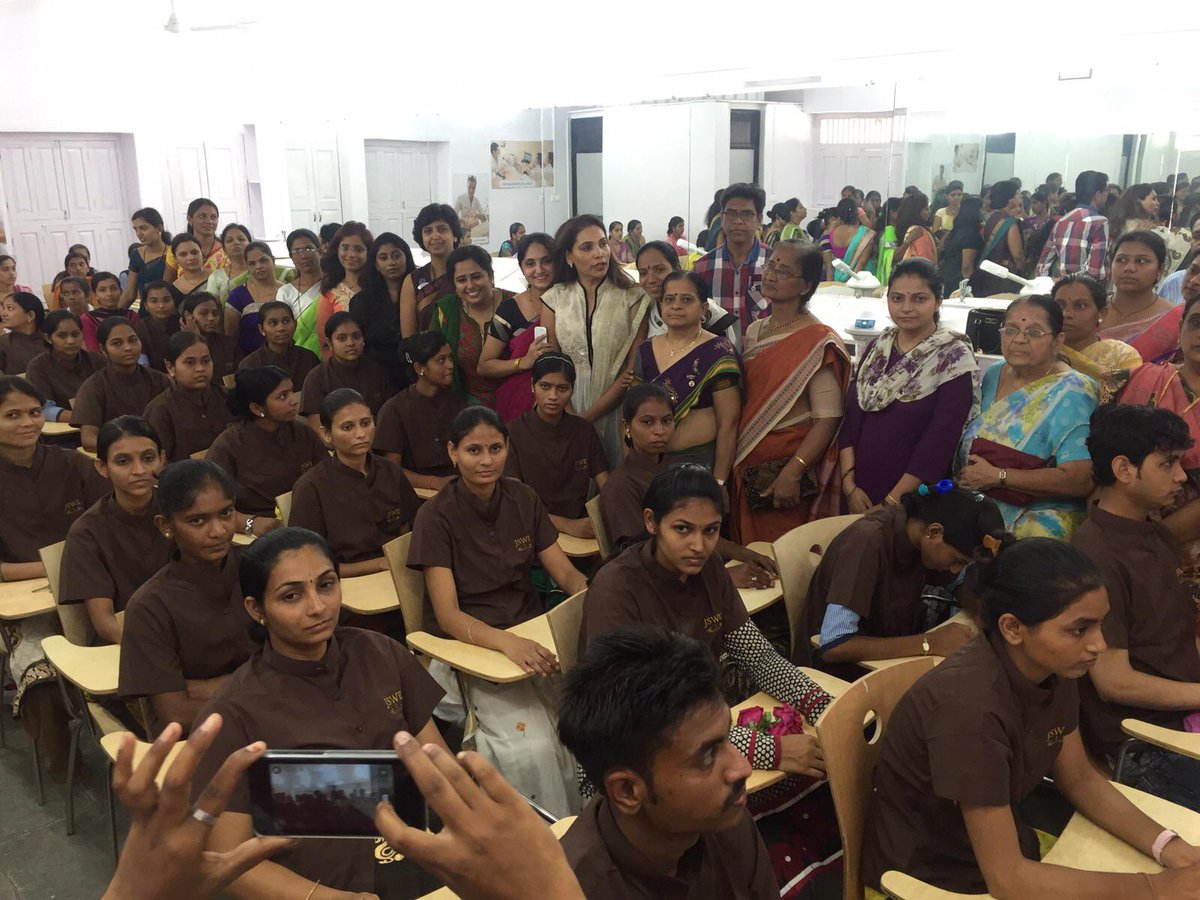 zepfoundation's tweet image. #ZEP FOUNDATION Inaugurates #JSWE School @ Amalner.