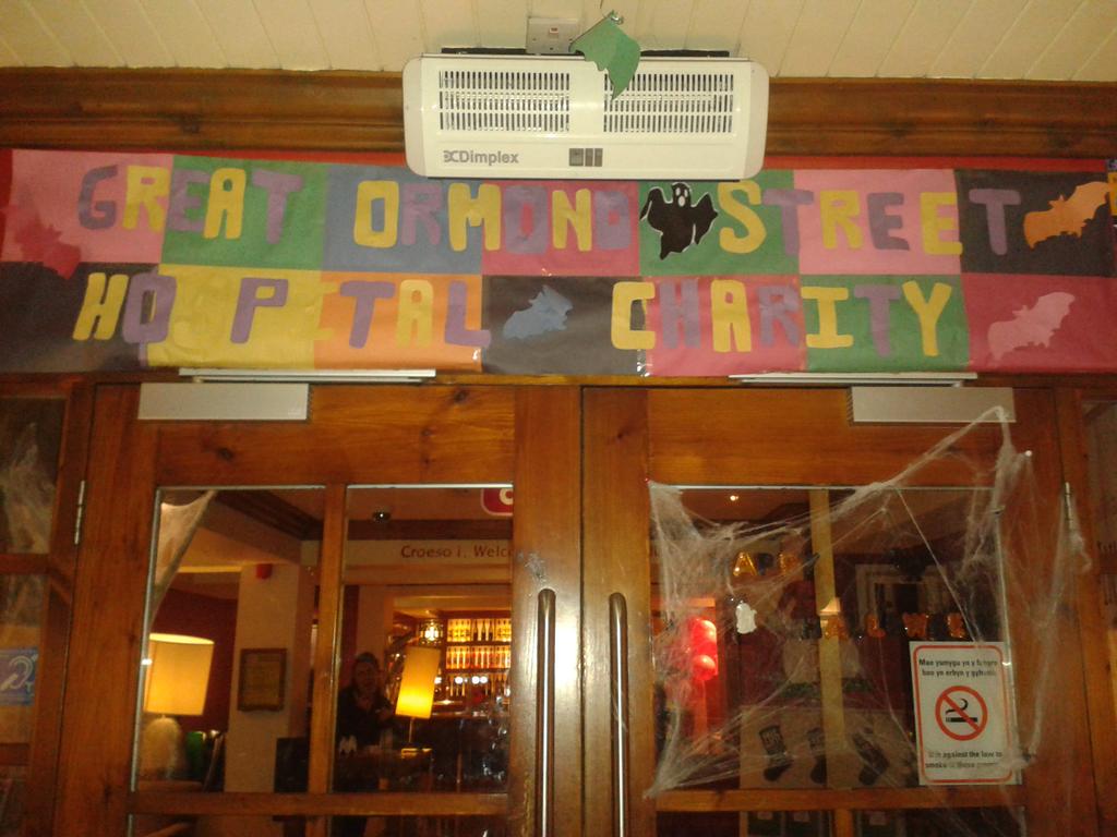 Morfarhuddlan tweet media