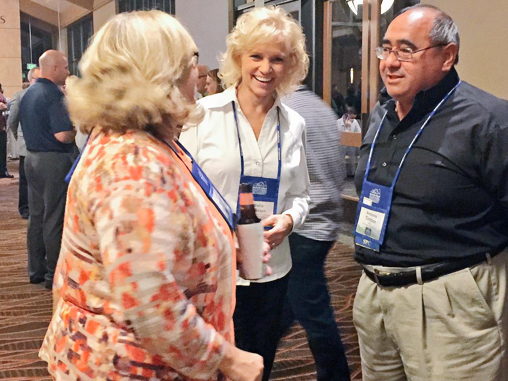 ScaledAgile's tweet photo. When we are among #SAFe partners, we are truly among friends. #PartnerPowerHour #SAIPartnerSummit http://t.co/mv3kPXJL0t