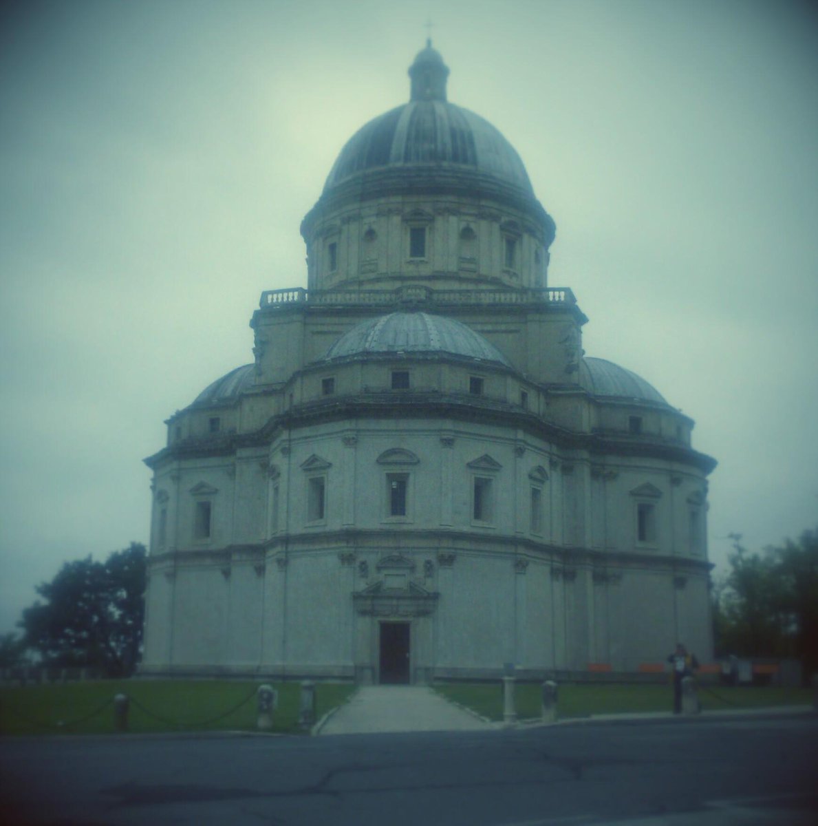 Oggi <a href="/bellaumbria/">BellaUmbria</a> ci porta a Todi con @HOTELFONTECESIA