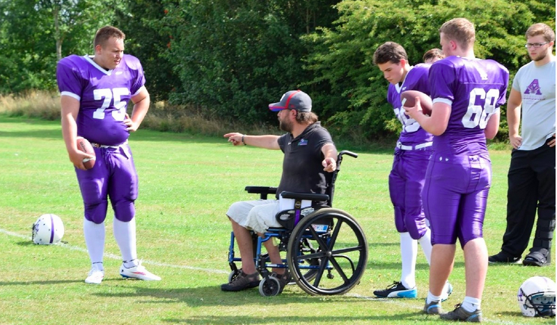 YorkshireAF's tweet photo. An excellent article on one of our coaches: https://t.co/ygr5nxu51M @sportscoachUK @wysport http://t.co/uVYql2B6vq