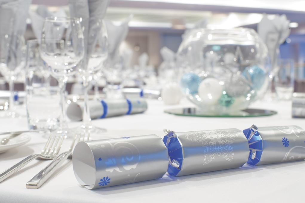 Looking for a Christmas party venue in Reading? Packages available only £40 per person #rdg venuereading.com/Functions/Chri…