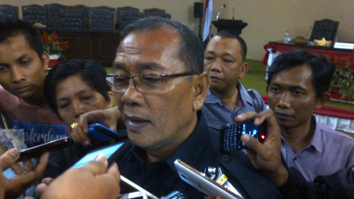 [BeritaMedan] Hari Pertama Kerja, Ini Kegiatan Randiman Tarigan dlvr.it/CMTYKw