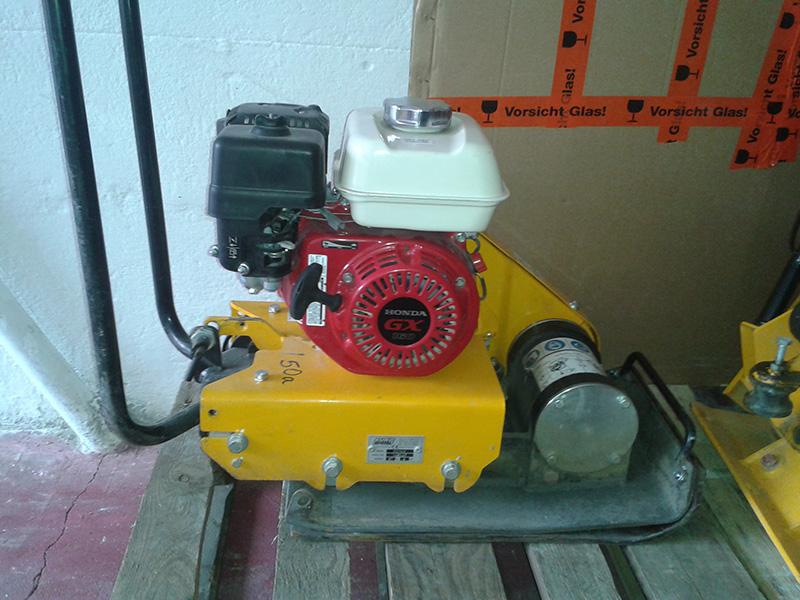 dd_utilaje's tweet image. Placa compactoare PC 1113 (67 kg) - 600 Euro

utilaje-de-constructii.com/utilaje-second…