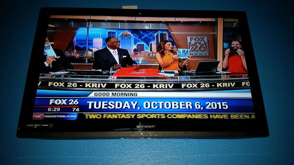 hardcorespin's tweet photo. @Fox26Mike @JoseGrinanFOX26 @TheRitaGarcia @FOX26Michelle @Coloranalyst gets our day started @Fox26Houston #1Blessed http://t.co/6mjrRdMtC0