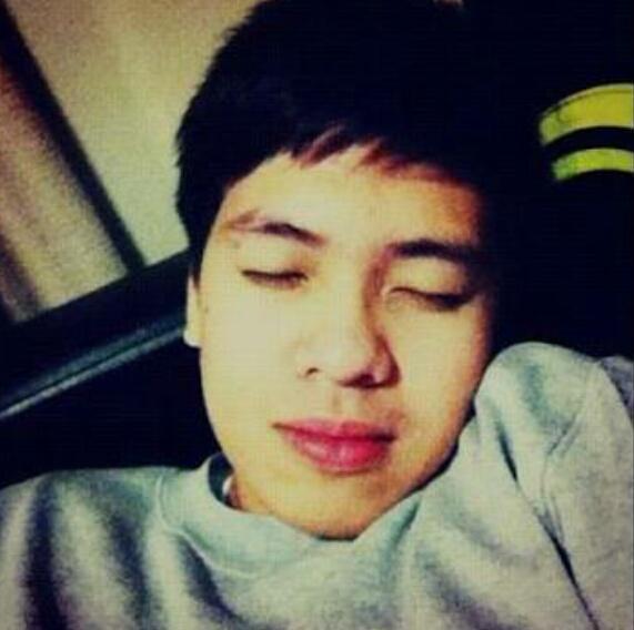 officialkimpoy's tweet photo. Have a good night to all kakimpoys and kuya pao! Pray before you sleep 😘❤💤 @kimpoyfeliciano -ley http://t.co/gKditi04a0