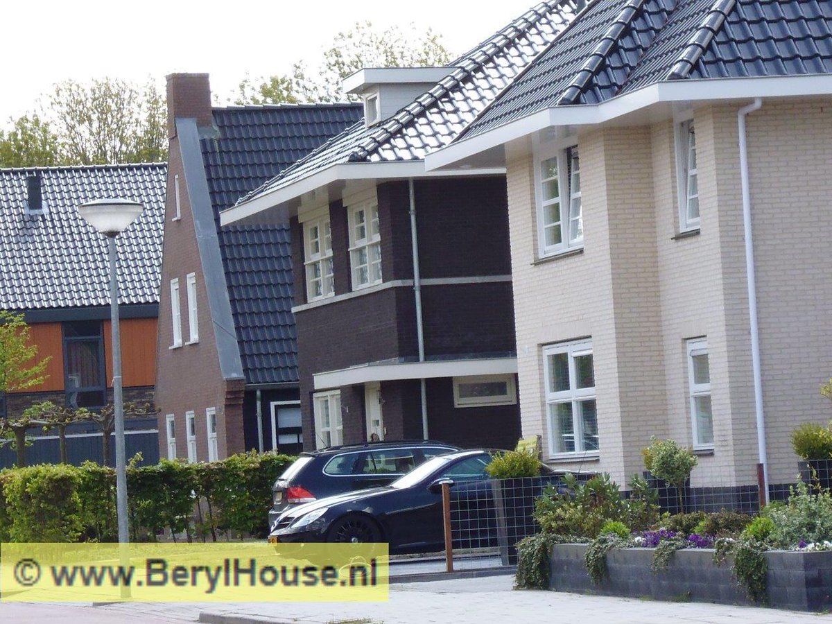 Mooie referentie met <a href="/RobenNederland/">Röben Nederland</a> en Caprice <a href="/metselsteen/">Caprice</a> en <a href="/BerylhouseNL/">Beryl House</a>