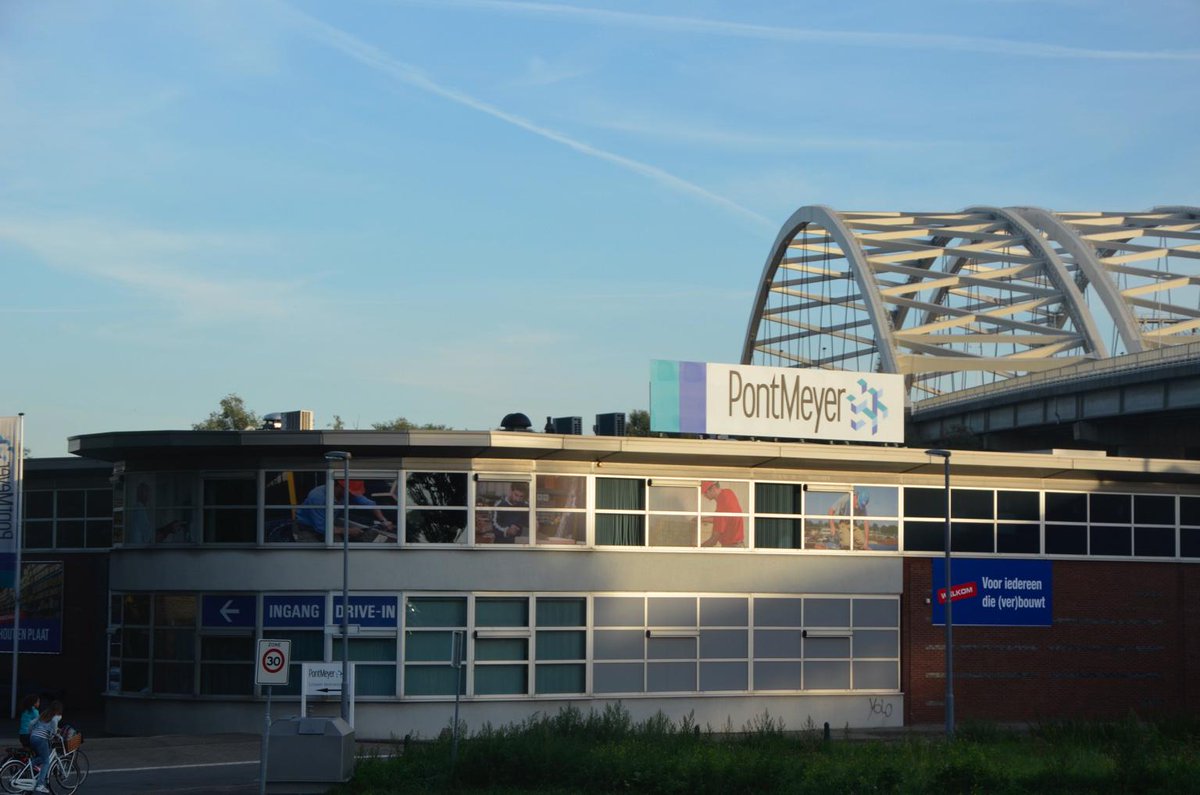 pontmeyer_rdam's tweet photo. De mooiste locatie van Rotterdam? #PontMeyer #Rotterdam http://t.co/4feRYTO3DG