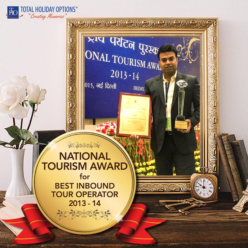 THOWorldWide's tweet photo. #TOTALHOLIDAYOPTIONS received #NationalTourismAwards for #InboundTourOperator from the honorable President of India. http://t.co/ComBlxKnau