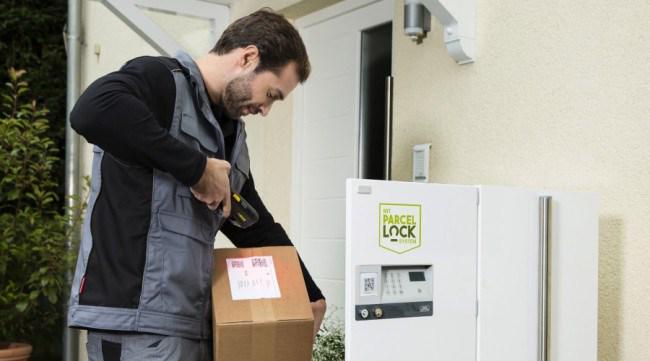 mobiFlip's tweet photo. #ParcelLock: DPD, GLS und Hermes starten anbieterneutrales Paketkasten-System http://t.co/z4DOsc9oeL http://t.co/qRBGQDj0ge