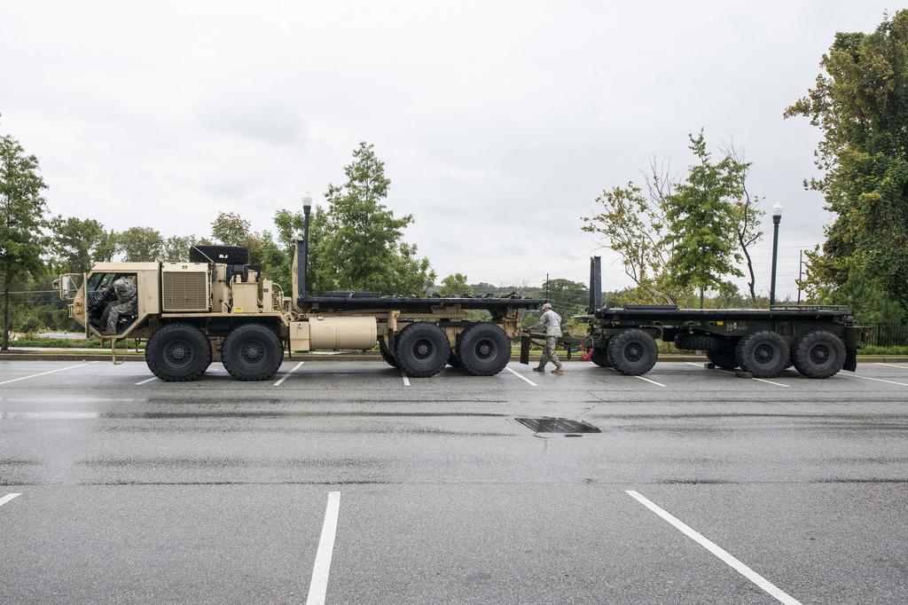 SCNationalGuard's tweet photo. #SCFlood More than 2000 SC #NationalGuard troops on ground today state-wide http://t.co/LC4iH8zfO9