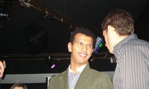 FoundMejob's tweet photo. @FoundMejob 's CEO @gianlucapedrine  when 20 years old(left photo)
right photo when 26 http://t.co/bNehlH4dC0