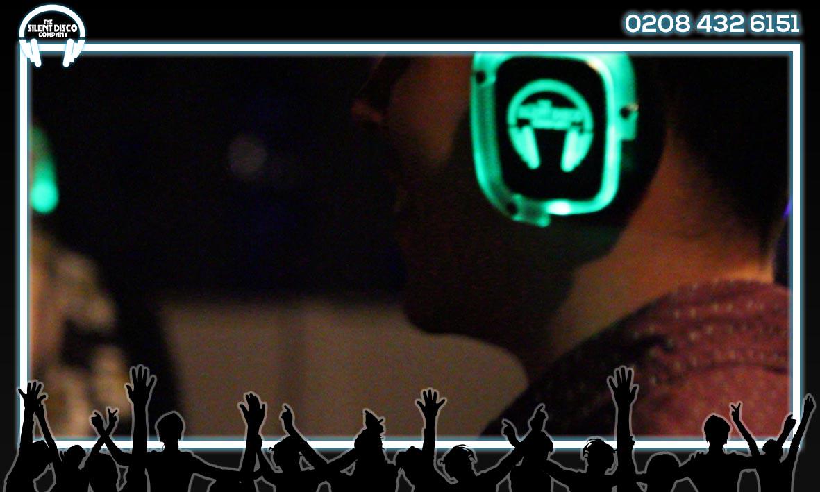 SilentDiscoComp's tweet photo. To book your #SilentDisco please email info@thesilentdiscocompany.co.uk #UK #London #CorporateEvents #StudentUnions http://t.co/Z3bZVPbBUV
