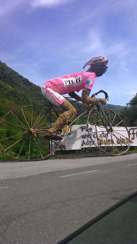 Presentazione #giro2016 non poteva che far riaffiorare indelebili ricordi  del #GiroLiguria2015.Grazie <a href="/Gazzetta_it/">La Gazzetta dello Sport</a>