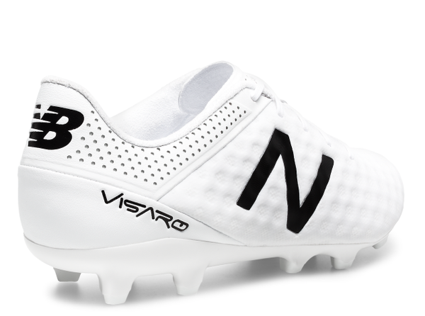 SundayChants's tweet photo. New Balance Whiteouts.. http://t.co/V42ZrpI6kG