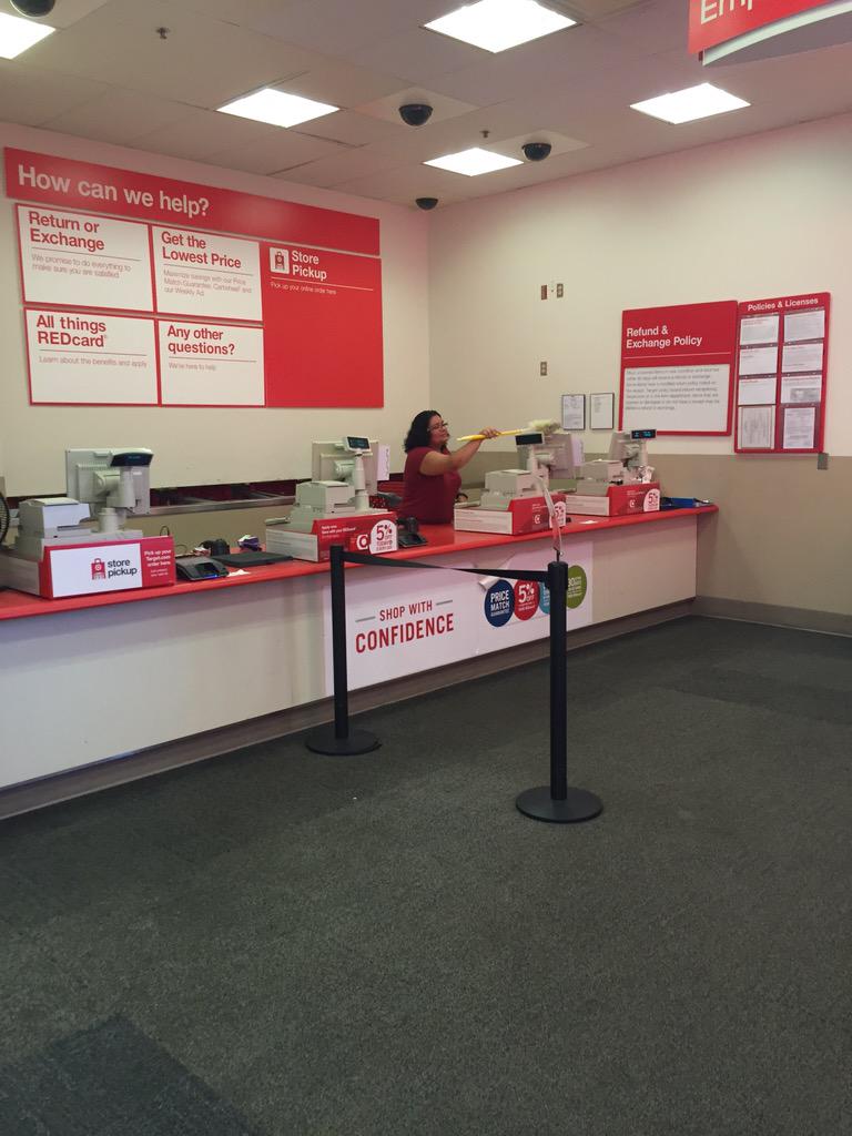 GSA Dina driving cleanliness and appearance at Guest Service!