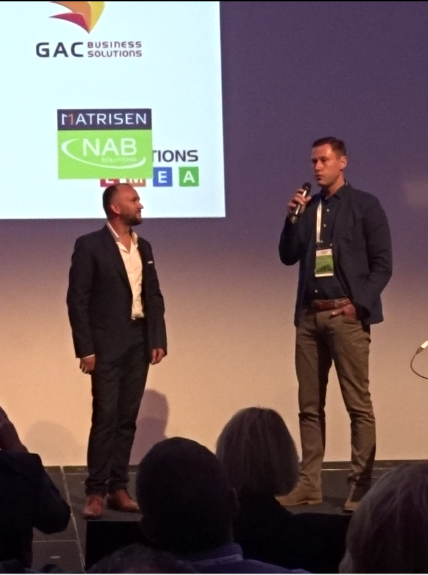 Daniel Lennartsson tweet media