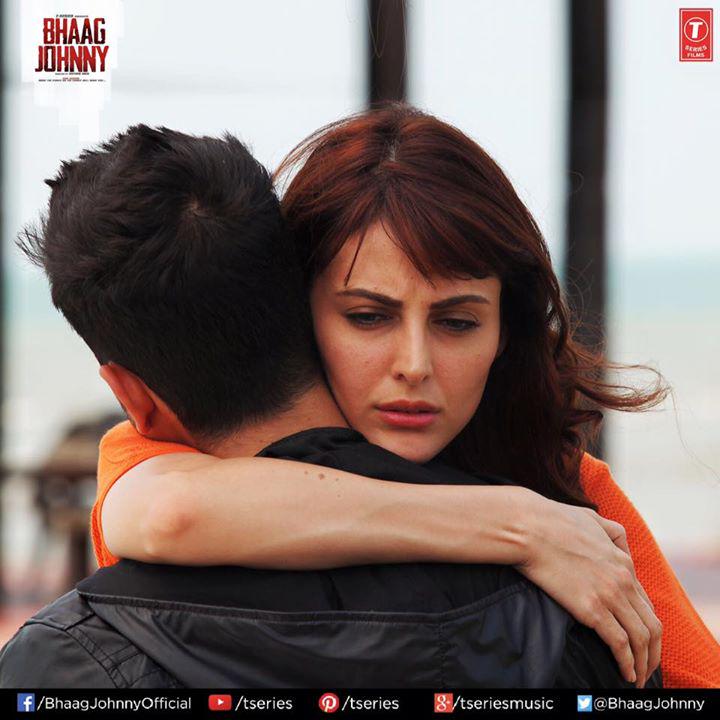 BhaagJohnny's tweet photo. Parting is never easy! #BhaagJohnny http://t.co/1Z4hphSNdc