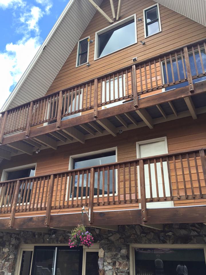 vhoffman3422's tweet photo. @GoBreck @LodgeByTheBlue  @RidgeStreetWine I finally got to visit both of you. And it was awesome. http://t.co/iHYwfXLRKM