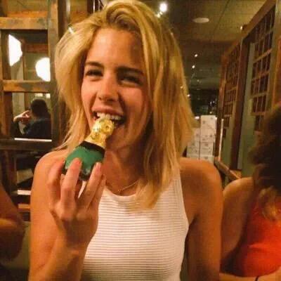 Popping bottles in the ice.... 🎶