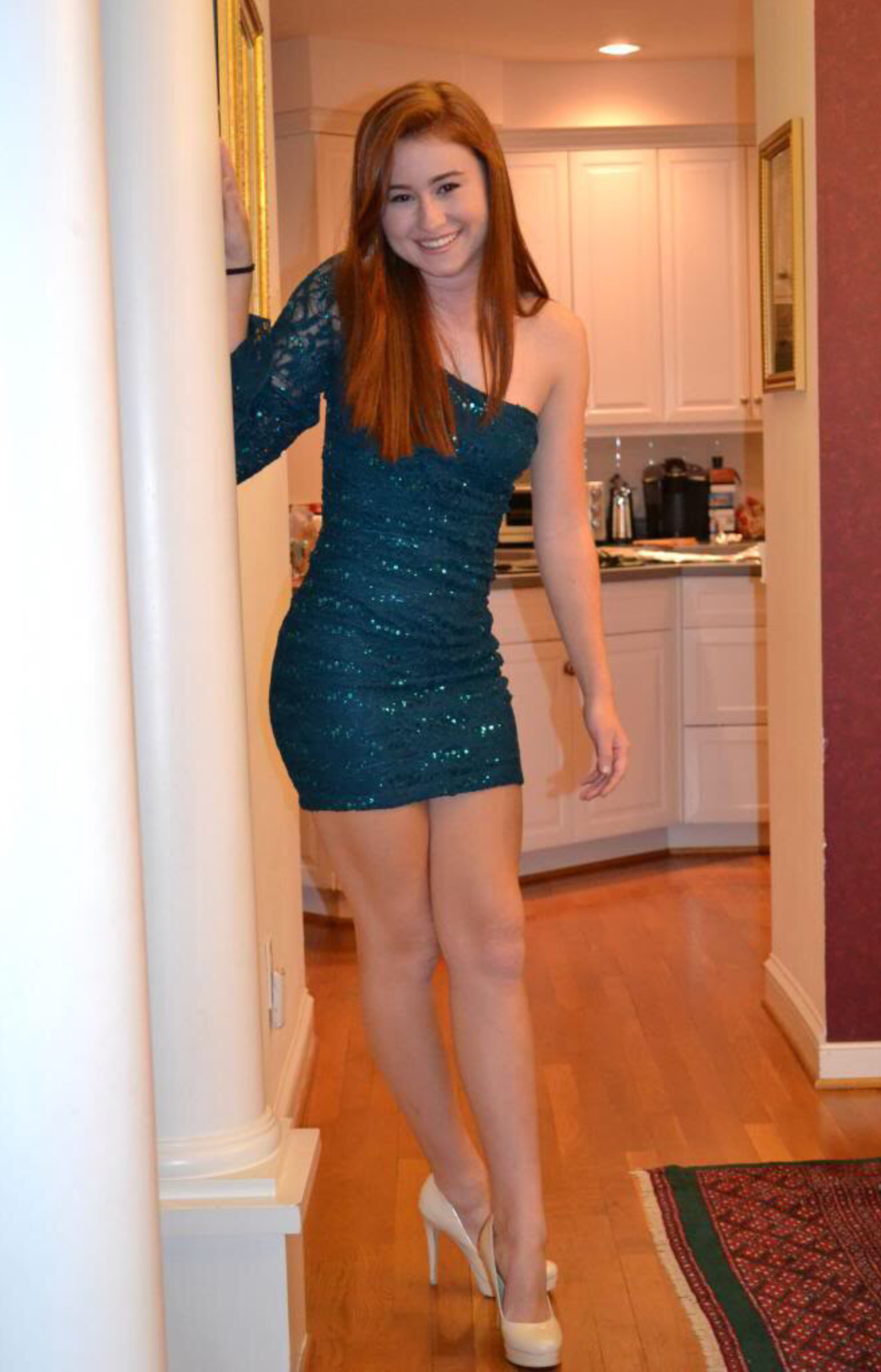 Girls in High Heels on Twitter "Cute Redhead in Dress and High Heels ... photo Girls in High Heels on Twitter "Cute Redhead in Dress and High Heels ...
