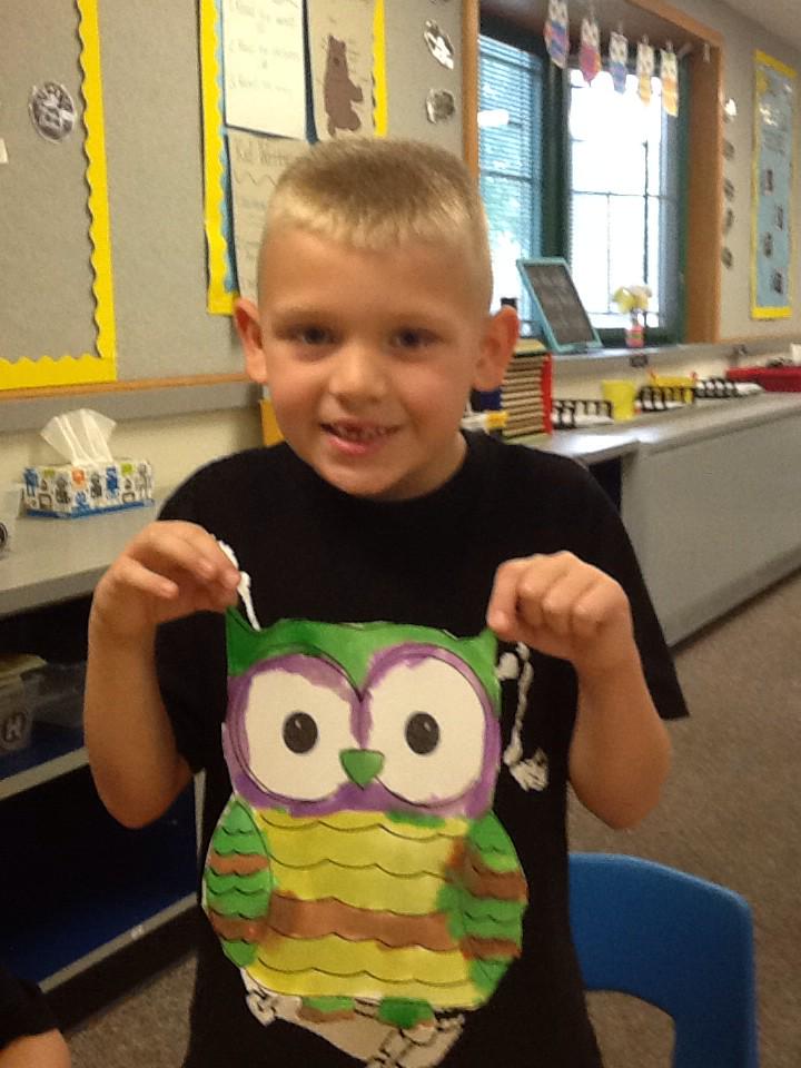 MrsGarrett_SES's tweet image. Working on pattern owls today! Have you ever seen a ninja turtle owl? #gettingcreative #patternfun