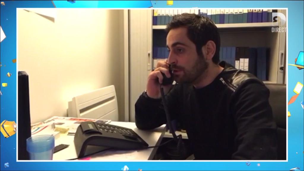 -Quel est son nom ?
-Baba.

Séquence magique de <a href="/CamilleCombal/">Camille Combal</a> dans #TPMP #PDS