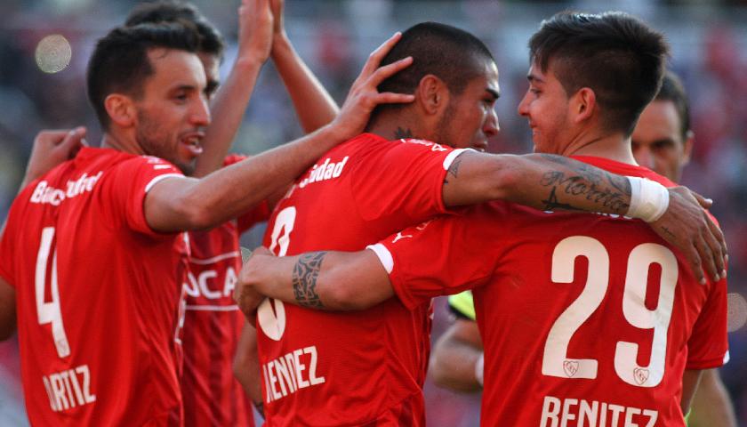 La generosidad de Jesús: Méndez es el máximo pasador del torneo goo.gl/hw4Qg2 cc/ <a href="/Independiente/">C. A. Independiente</a>