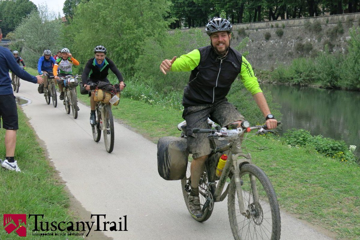 Solamente #sorrisi sulla faccia!
#tuscanytrail #bikepacking