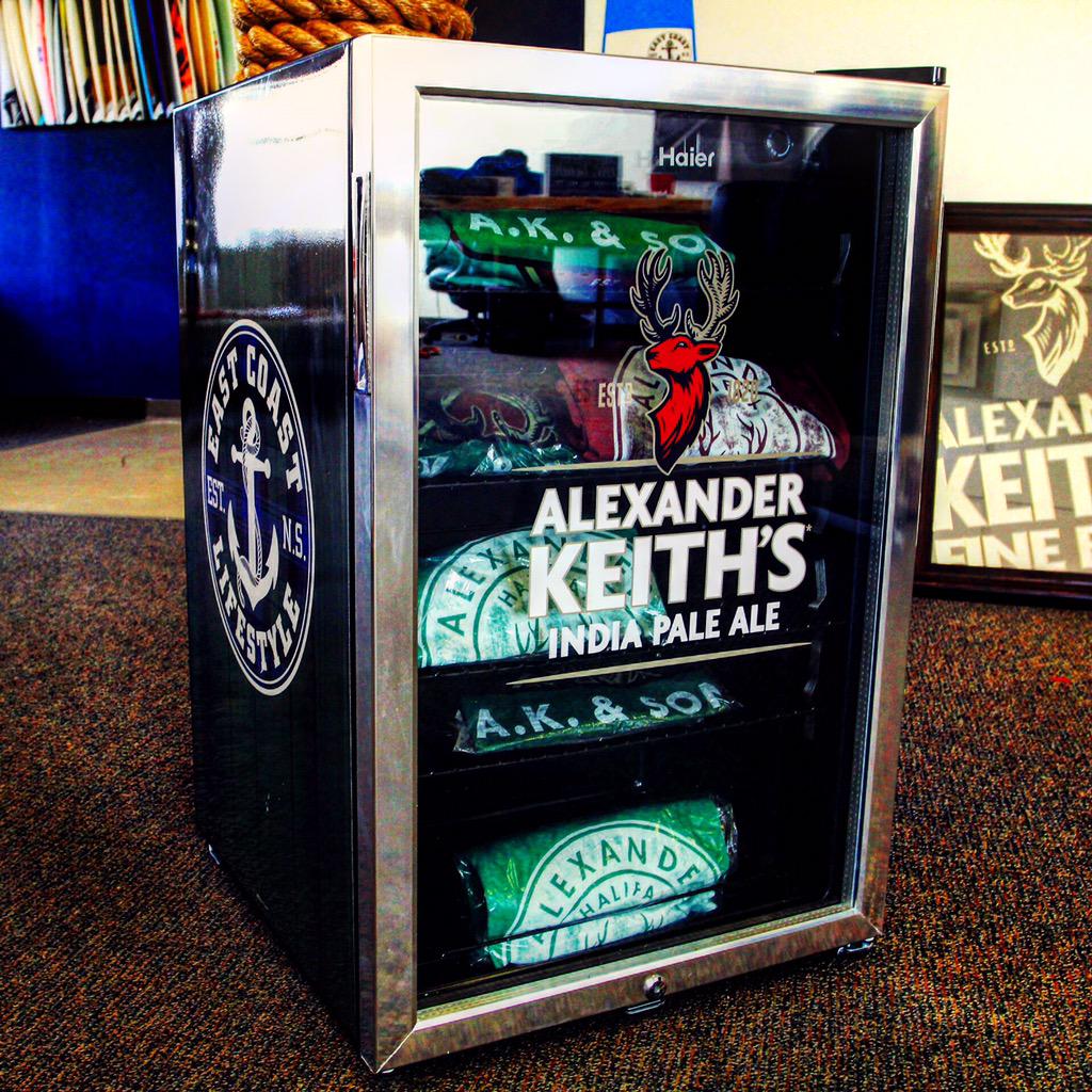 EASTCOASTLIFEST's tweet image. RETWEET to be entered to win this ECL x @AlexanderKeiths fridge!! These are very rare, choosing a winner on Friday!🔥