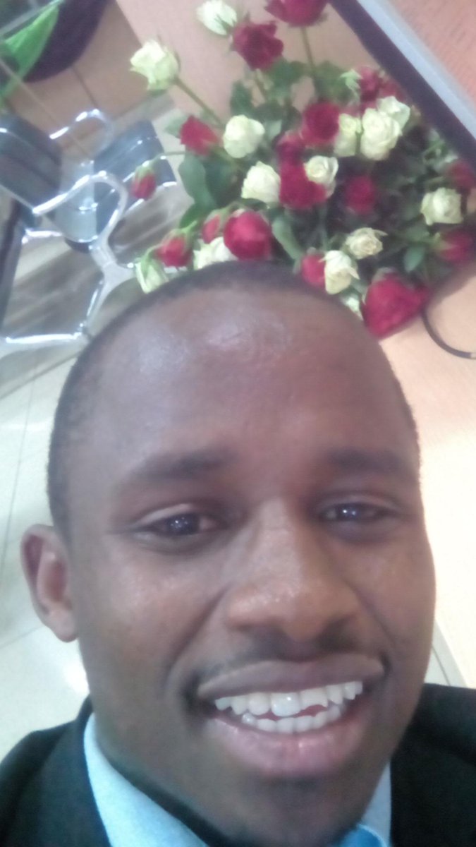 kip_alfred's tweet photo. #KCBLovesYou #TagATeller #CSWeek2015 @KCBGroup Eldama Ravine Branch http://t.co/NtQ9Epzb6I