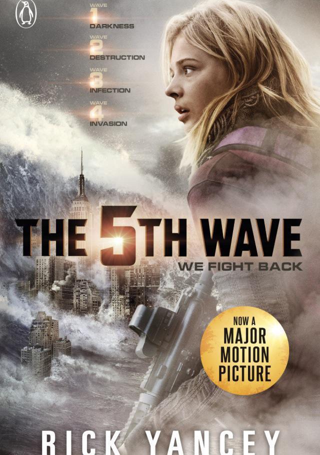 The5thWave_UK's tweet photo. Oooooooh and matching book cover #5thWaveMovie #5thwavebook http://t.co/FZp8jHb5h9