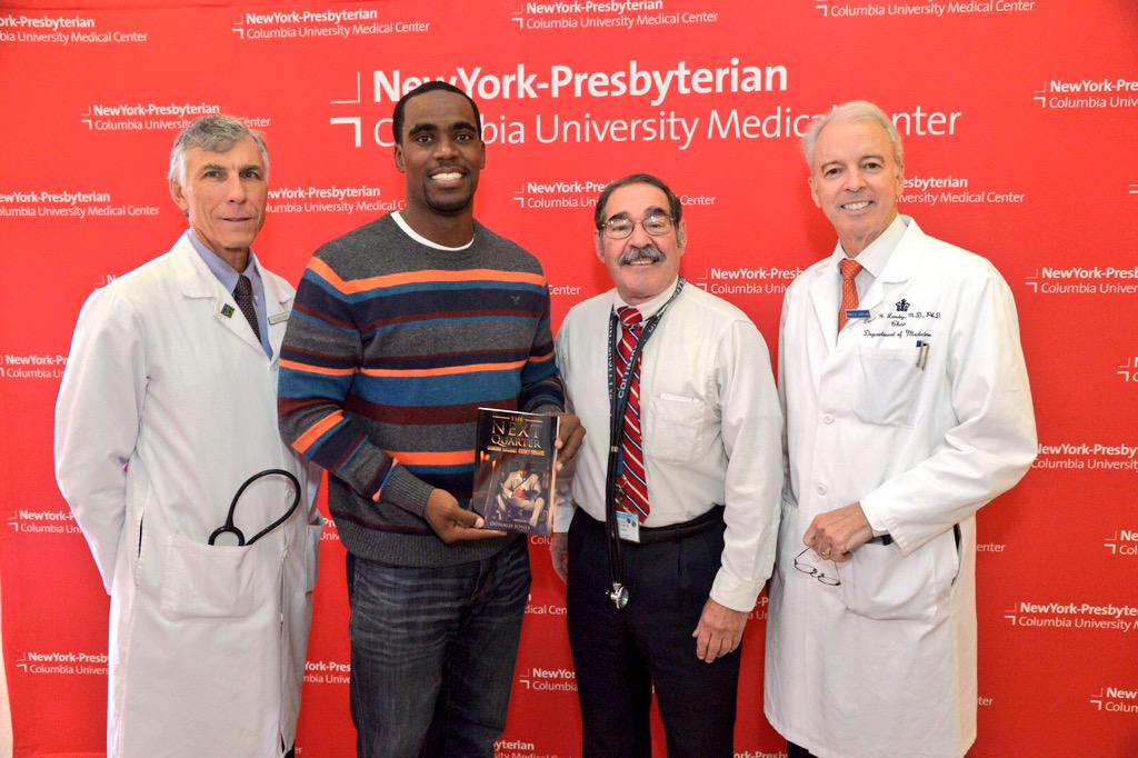 nyphospital's tweet photo. Thanks, @Dajones19 for celebrating #DonorDay2015 w/@nyphospital &amp; sharing your amazing story http://t.co/8KX1rZPX9e http://t.co/mUAhl85fqq