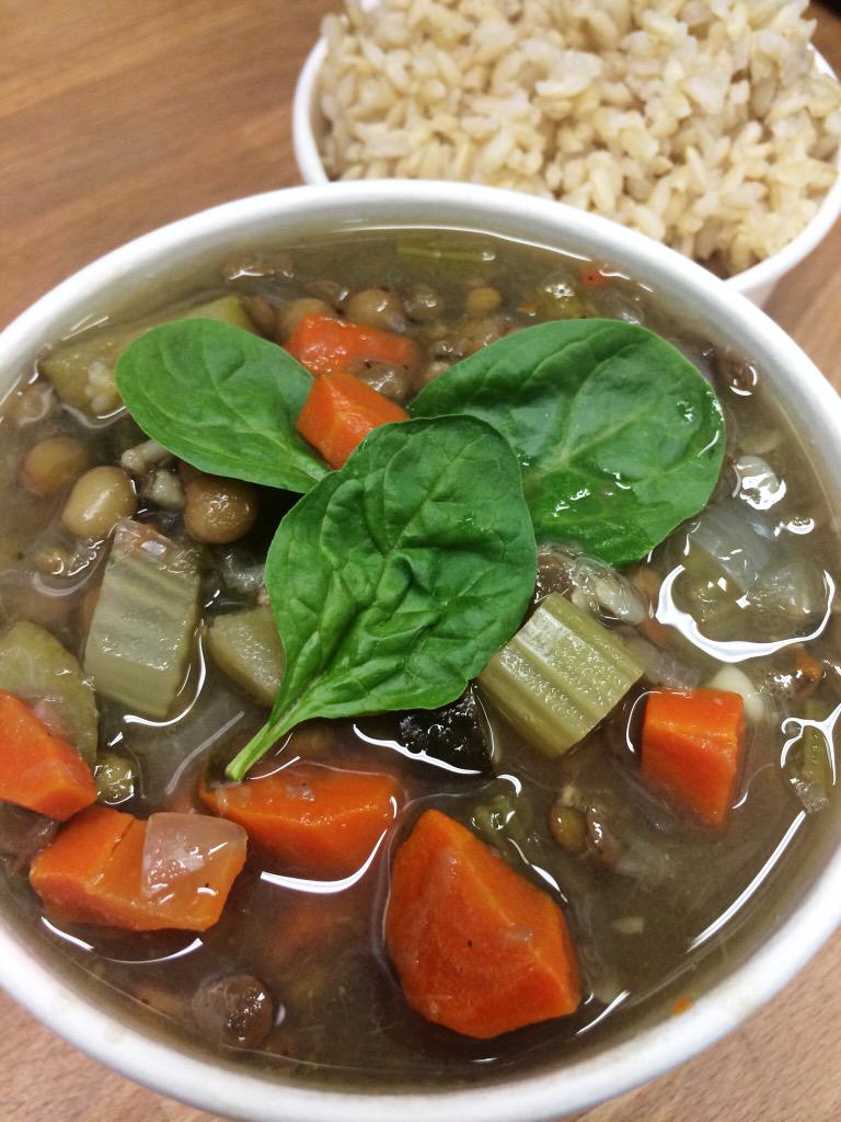 revjuice's tweet image. Today's fresh organic soups are: 
Vegetable Lentil
Three Bean Border
Carrot Ginger Curry, 
Split Pea &amp;amp; Sweet Potato