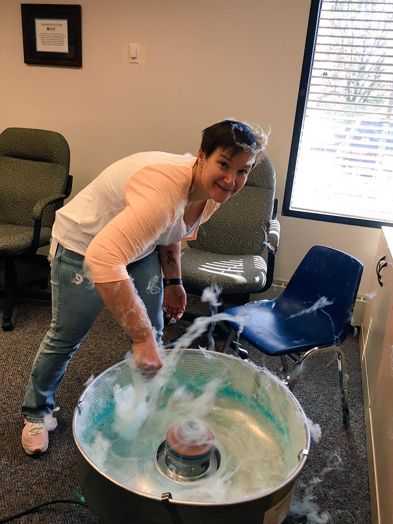 Thats_soRegan's tweet photo. Customer service week day 2 and the RSC in York Pa! Cotton candy over the office @BDPWorld #customerserivceweek http://t.co/ozvZZj43FR