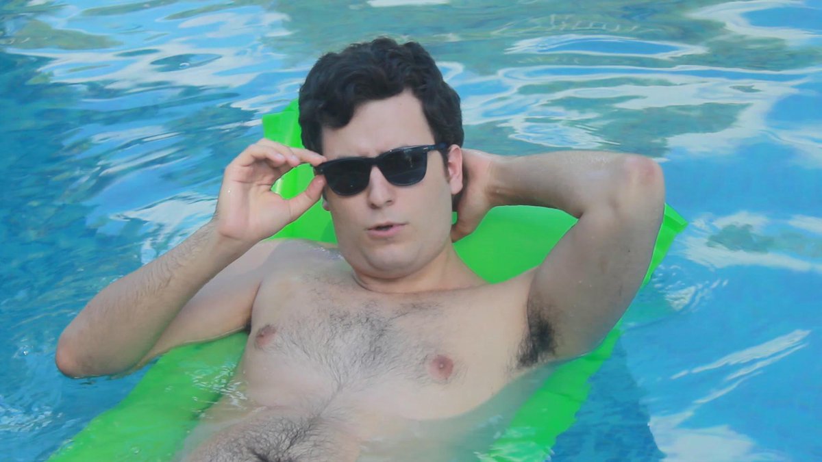 webserieCLLAH's tweet photo. ¿Cuál es tu parte favorita del capítulo? #CLLAH1 http://t.co/0GJvYURuzI