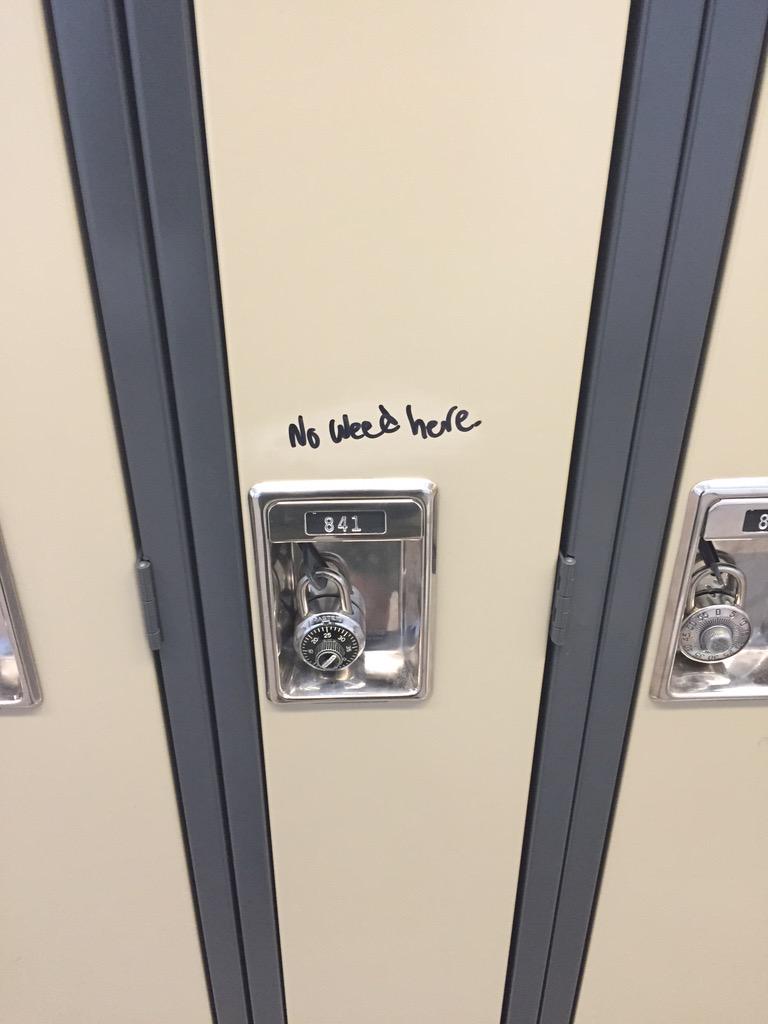 evanpaq's tweet image. seems legit @SturgProbs