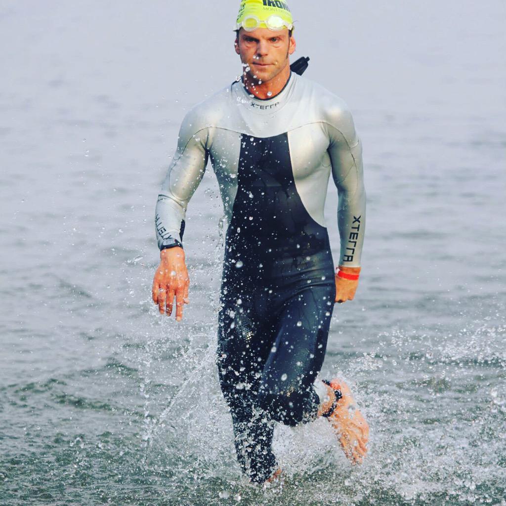 NINOXdesign's tweet photo. @IRONMANtri KONA World Championships are almost here! Good luck @justindaerr, we're sending good vibes from Boulder! http://t.co/XfeJ1l7Pme