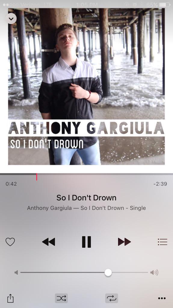 Courtneylizz7's tweet photo. everyone go buy Anthony's new single! you won't regret it!😍❤️ http://t.co/nxqRHk4oWQ