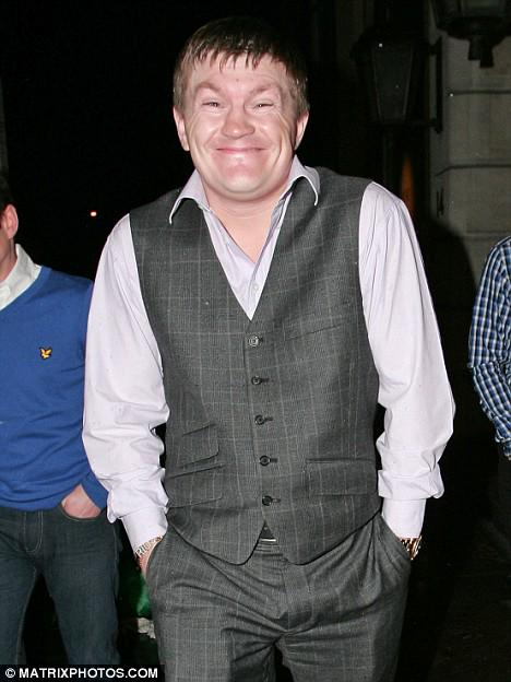 Happy Birthday Ricky Hatton - 37 today.... pints will be \"flowing like Jim Bowen\" this evening! 