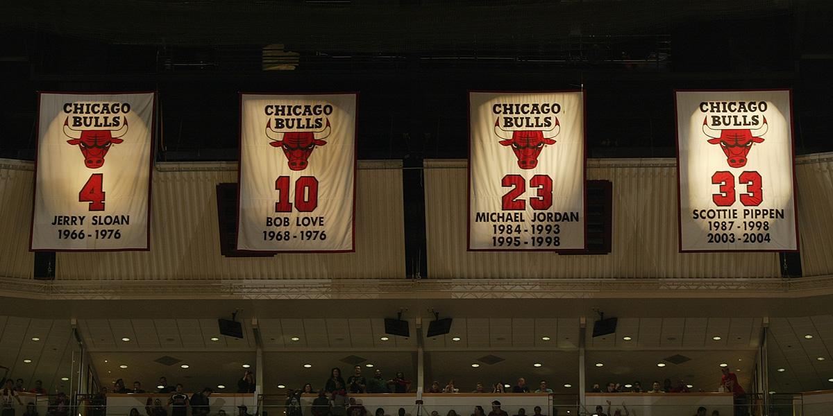 bulls retired jerseys