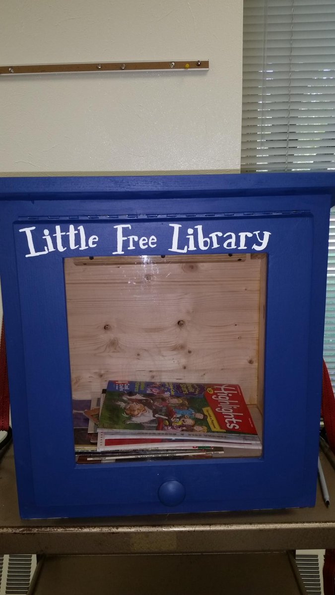 claudinemele's tweet photo. Whitman's soon to be little free library by Mrs. Mele's First graders 2014-2015. @Whitman_1 @amyhelms05 #21learns http://t.co/wYf2DWrT1B