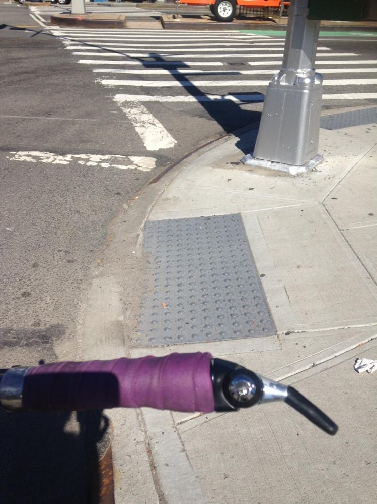 NicoleBurgess23's tweet photo. Queens NY uses aesthetically appealing color for ADA ramps. #saynotoyellow @CityofSanDiego @BikeSD @beautifulpb http://t.co/ofp7eMiGph
