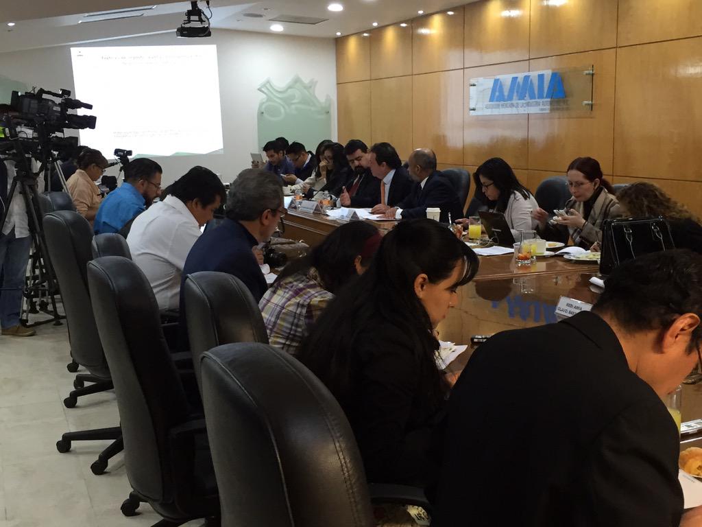 Cae 1.7% exportaciones de autos mexicanos: AMIA - CQptTqKUwAACQi0