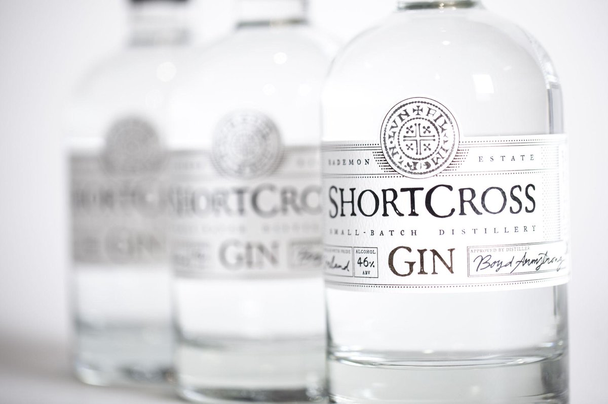 savourdotie's tweet photo. Get GINterested (ugh) in #craft distillation w/ @lordofgin &amp; @ShortCrossGin #DistillerDave http://t.co/XnQTTOtl3R http://t.co/Oo0nDkxGdK